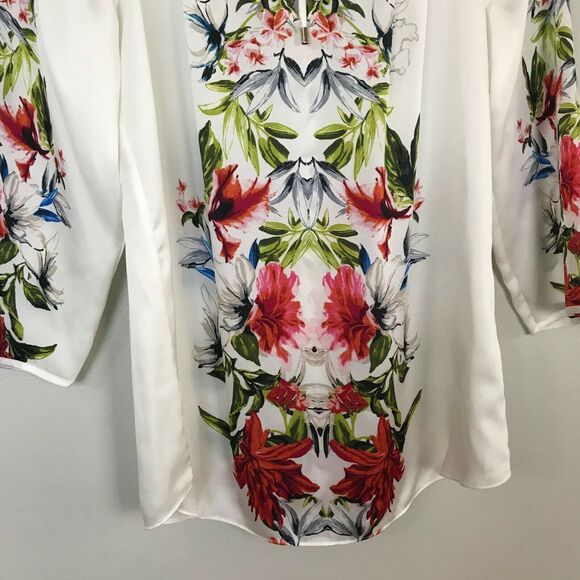 WHBM White 3/4 Sleeve Floral Print Blouse - Picture 2 of 6